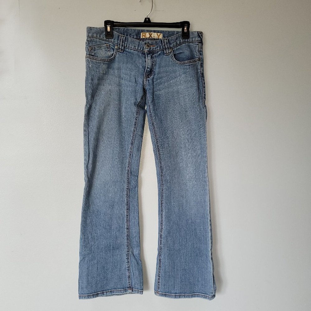 Roxy JUNIORS' Boot Cut Jeans - 33inch Inseam - Washed never worn!
